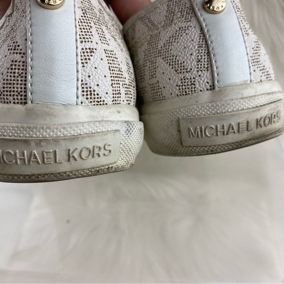 MICHAEL KORS SNEAKERS - Picture 4 of 14